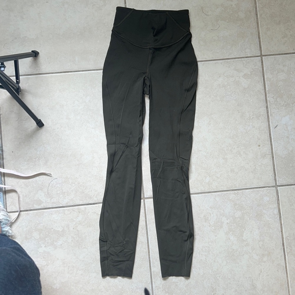 Army Green LuLu lemon leggings